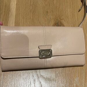 Tod's Light Beige Leather Clutch